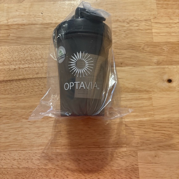 OPTAVIA Black Shaker Bottle - Picture 1 of 4
